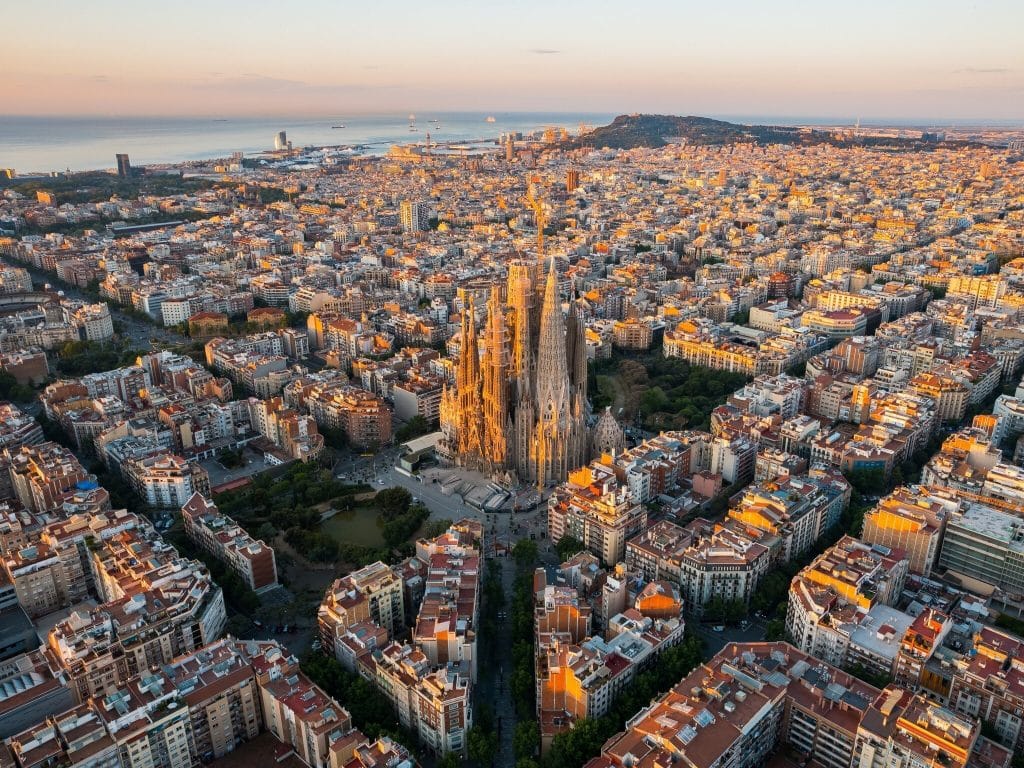 barcelona dedicated server